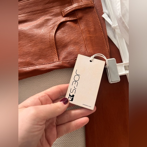 Joe’s Jeans - Burnt Orange/Brown Leather kick-flare jeans. Never worn. Size 25 - Picture 5 of 5